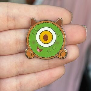 Disney Parks Munchlings Series 2 Mike Wazowski Avocado Bagel Mystery Pin